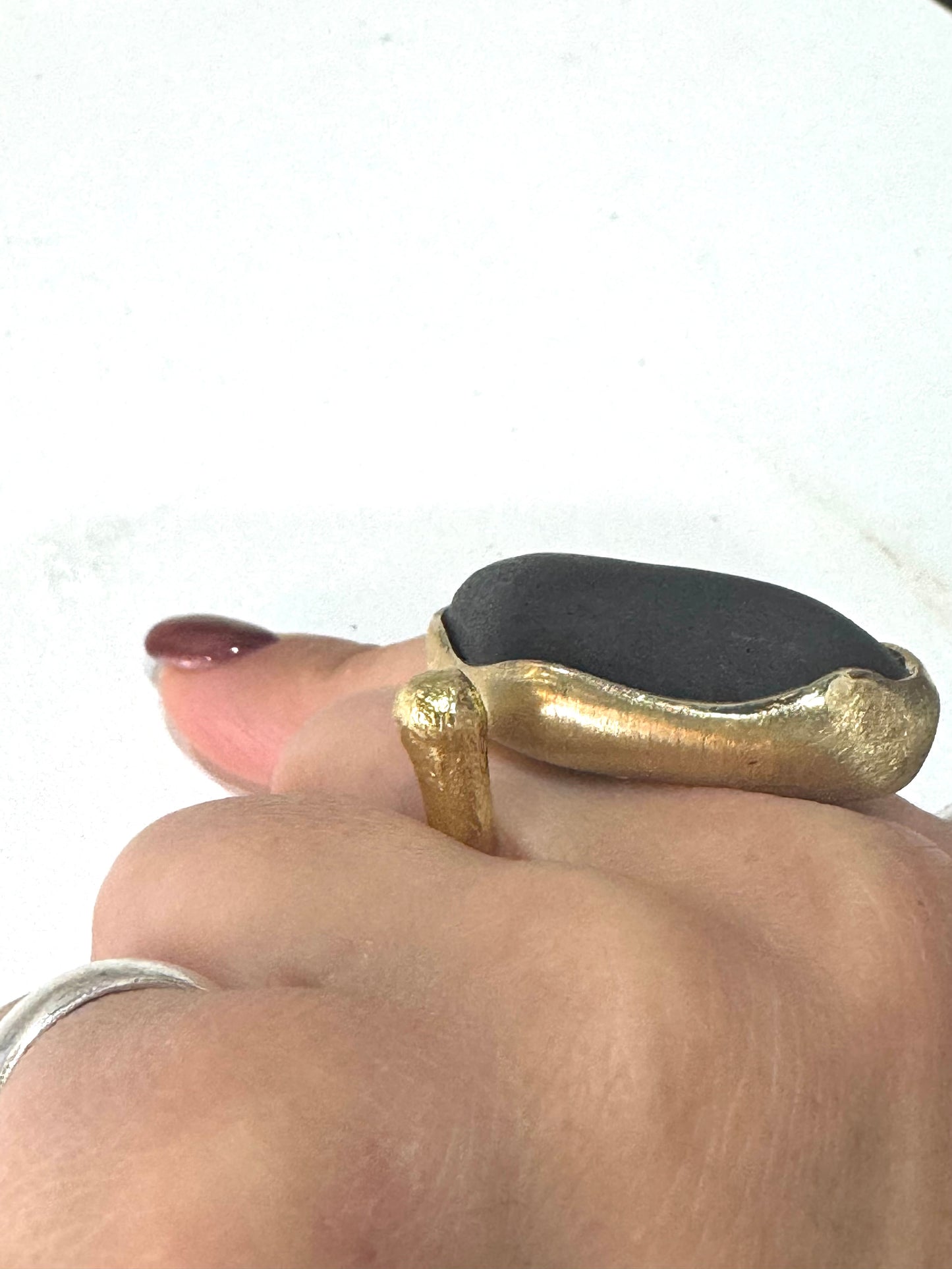 Black/White Stone Brass Ring