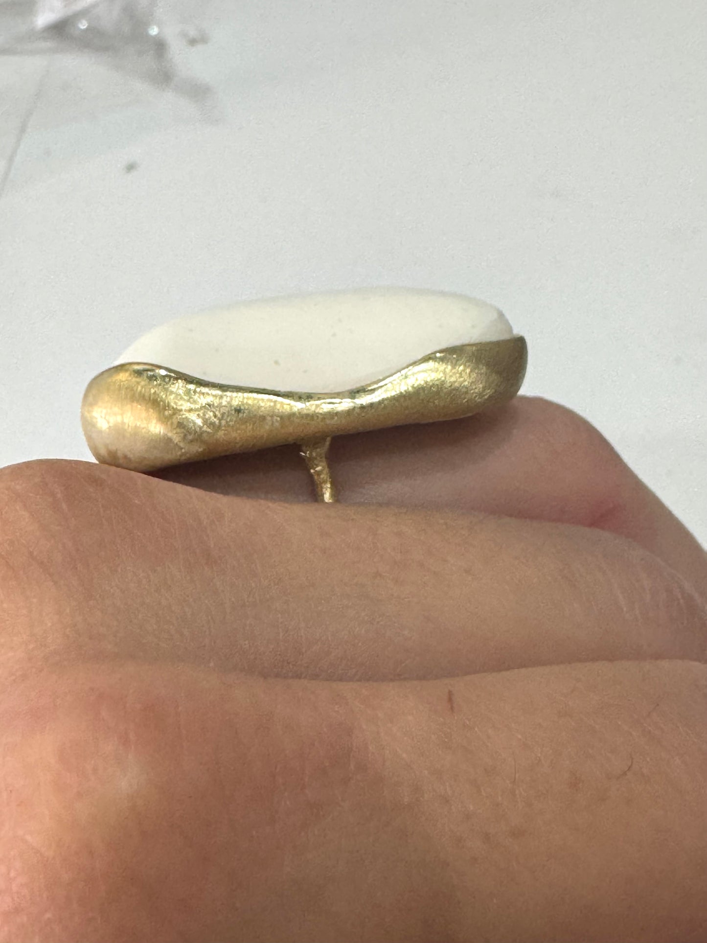 Black/White Stone Brass Ring
