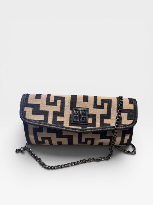 Elia Envelope Clutch