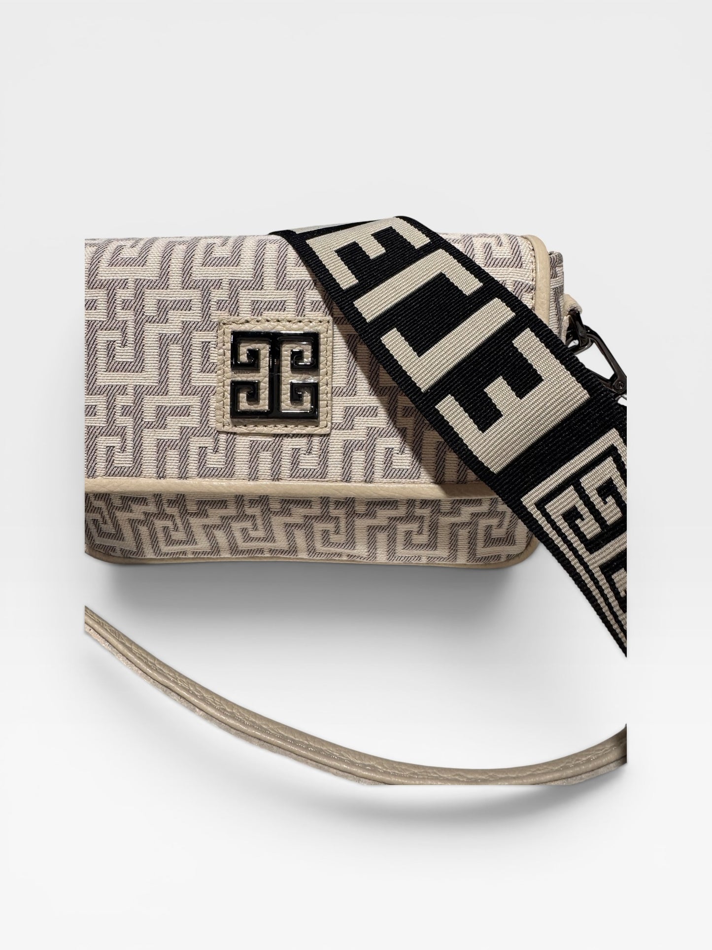 Kira Small Off White