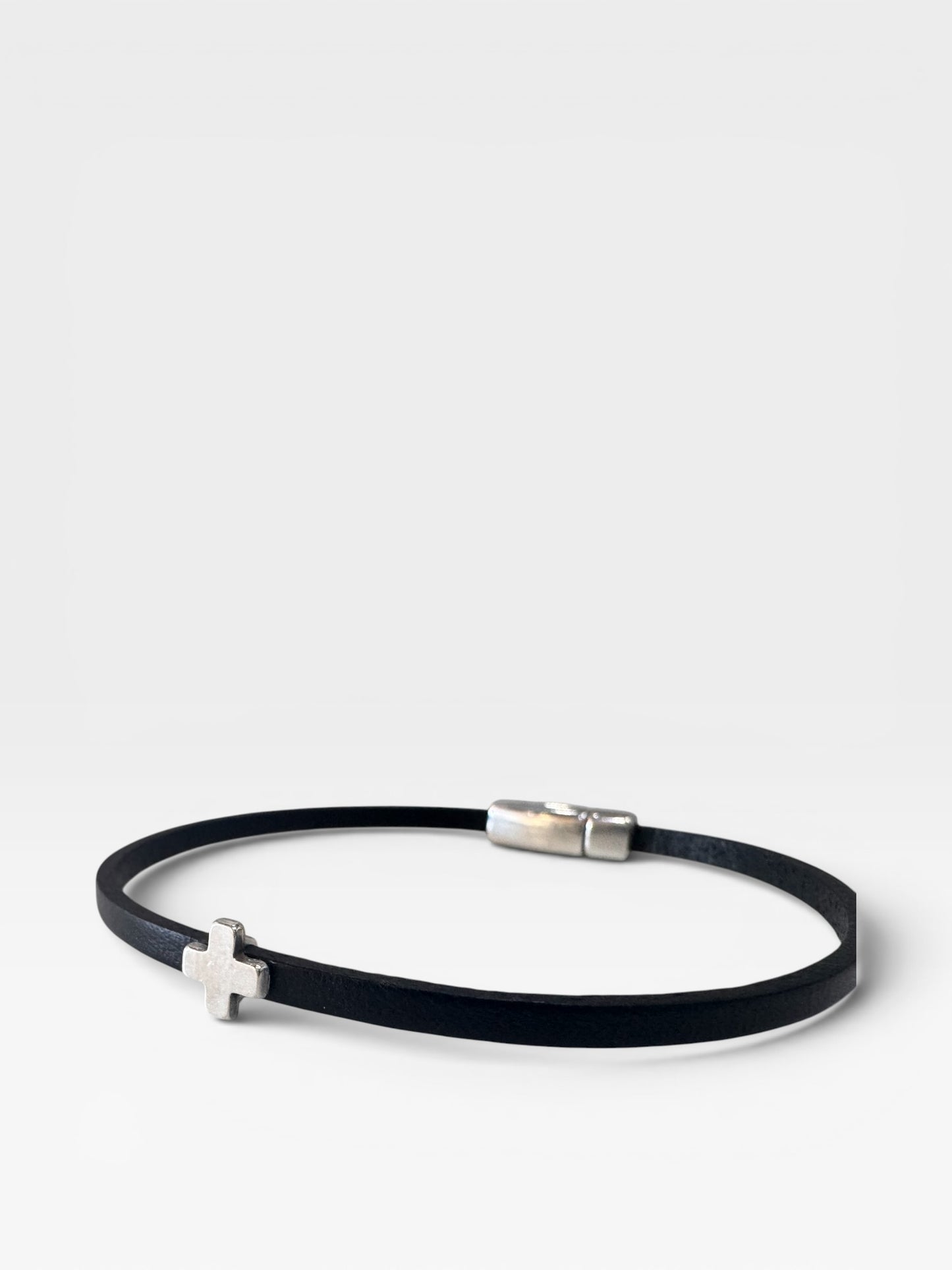 Single Layer Leather Cross Bracelet
