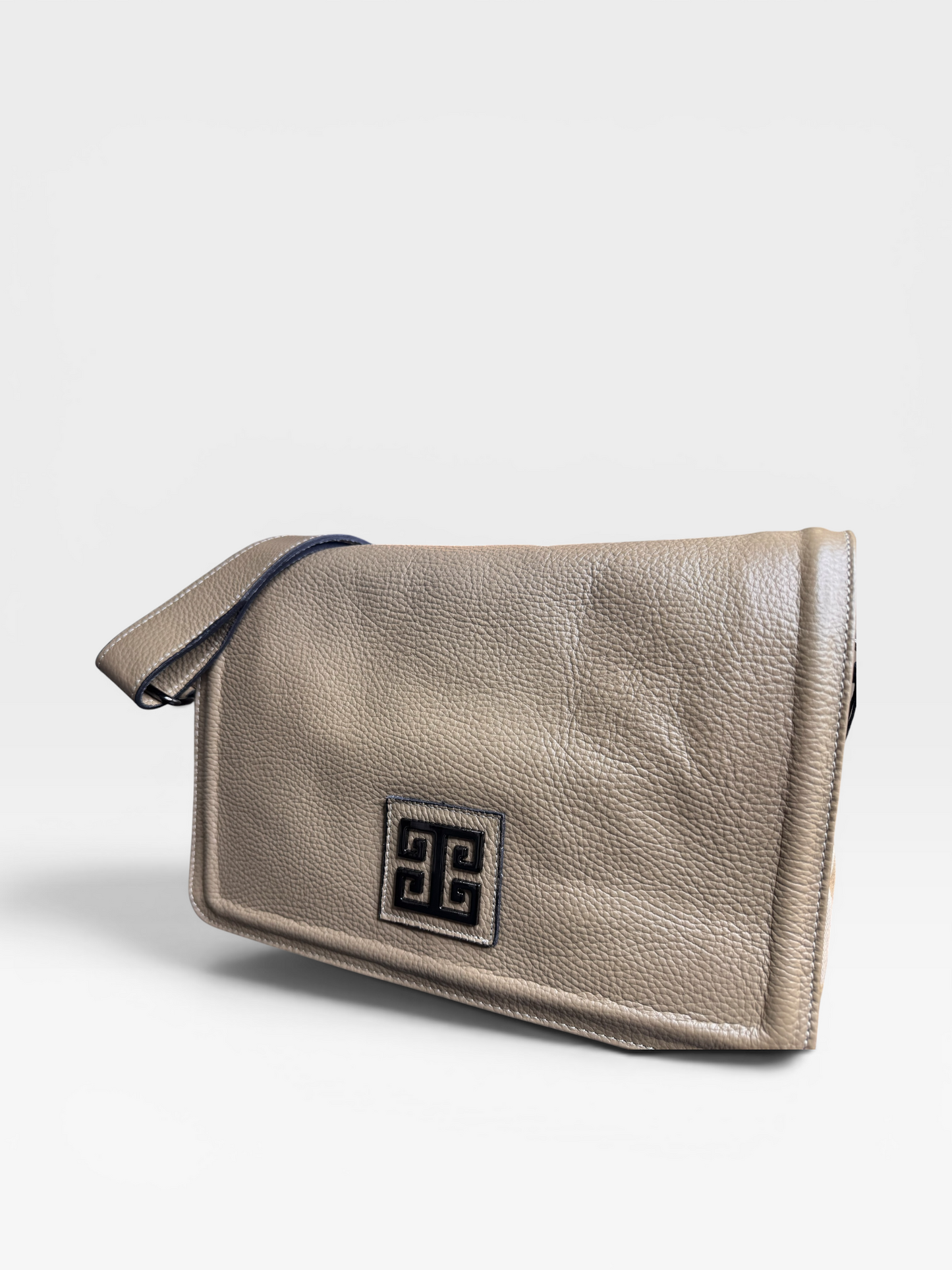 Ismini Leather Classic