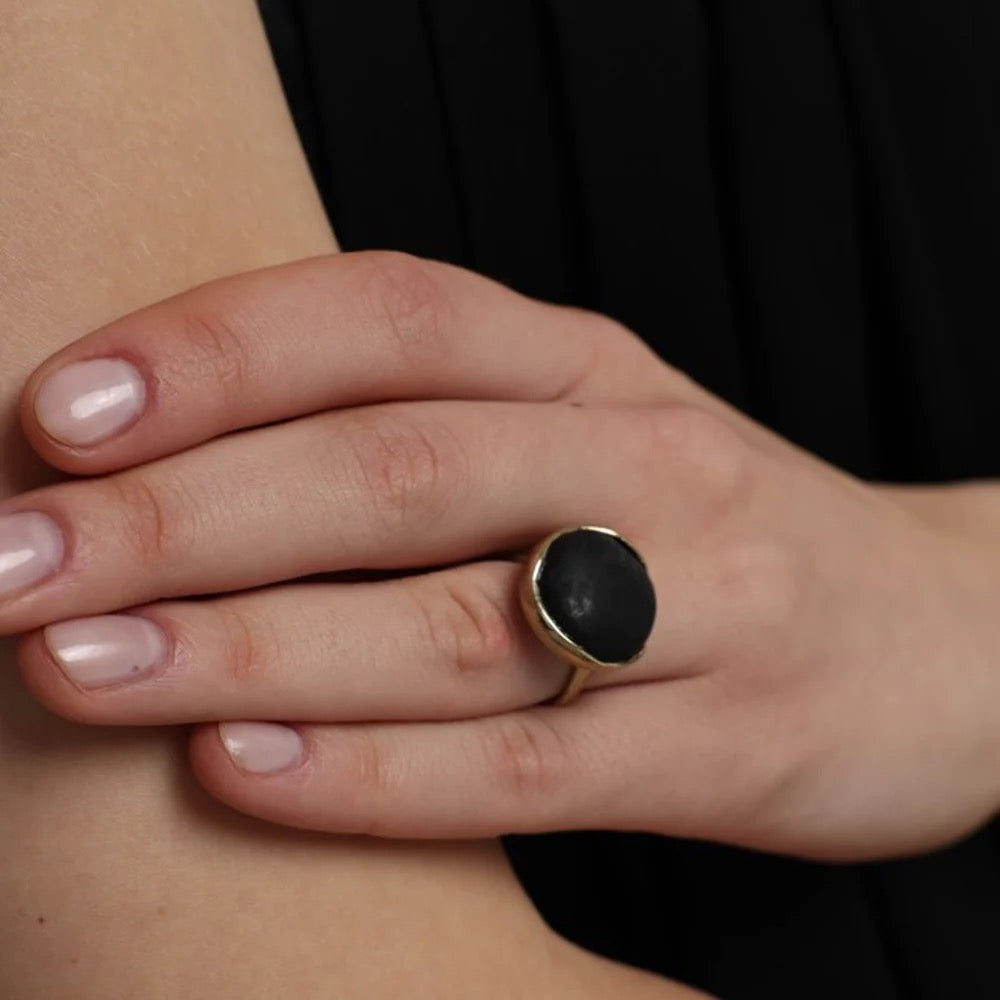 White/Black Stone Brass Ring